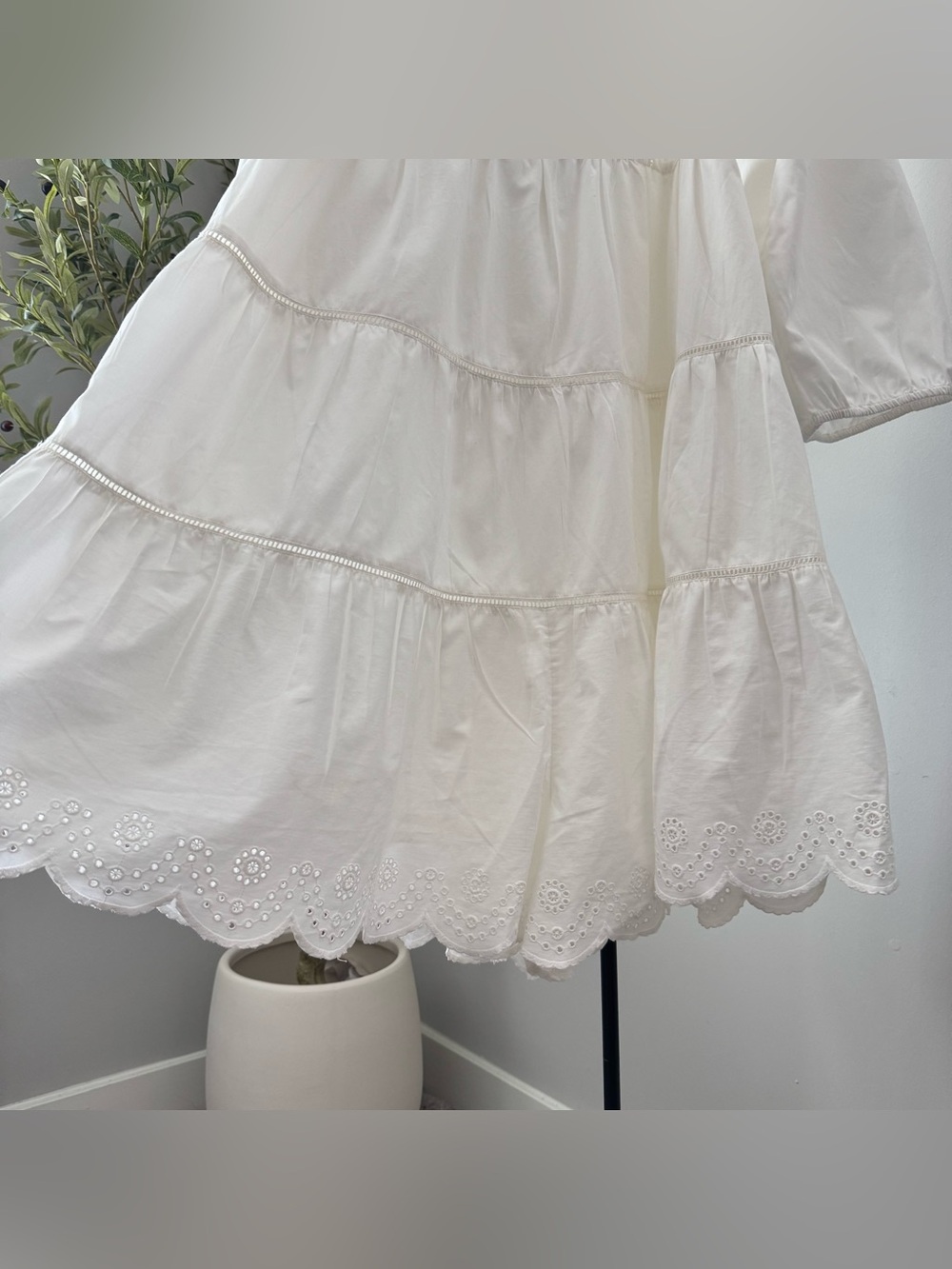 Anthropologie White Eyelet Lace Romper XL - Picture 5 of 10